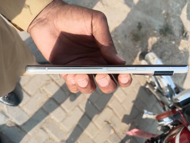 Google pixel 6 pro 9