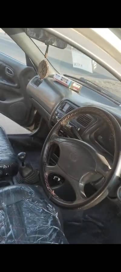 indus corolla 2000 model