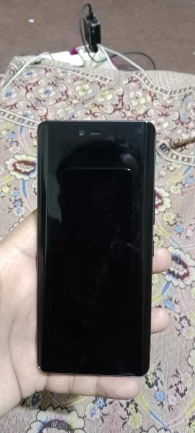 Rakuten Hand 5G (Non-PTA) 4GB/128GB – 10/10 Condition