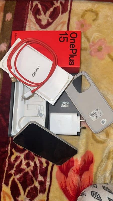 Oneplus 15 complete box 2