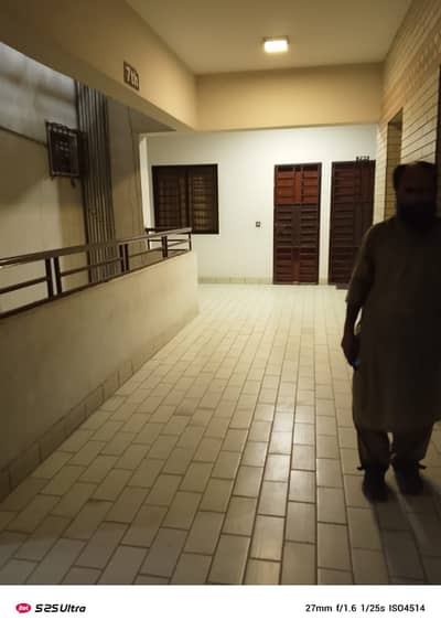 Flat Available For sale in Bismillah Castle