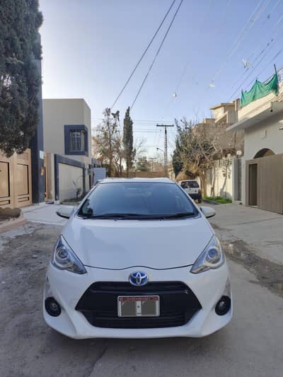 Toyota Aqua S LED 2015