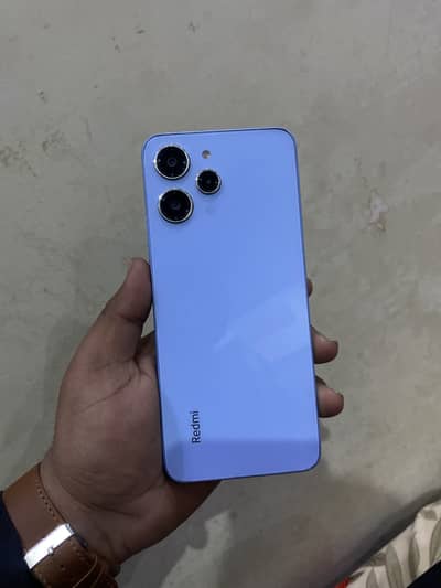 New condition boxpack mobile phone 1 weak use phone urgent sale