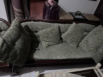 5 Seater Solid Wood Sofa Set for Sale – Excellent Condition