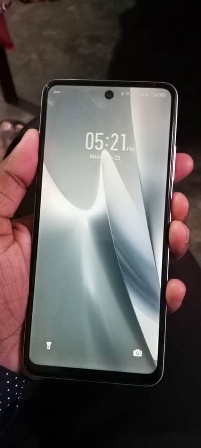 Infinix Smart 8 phone for sell