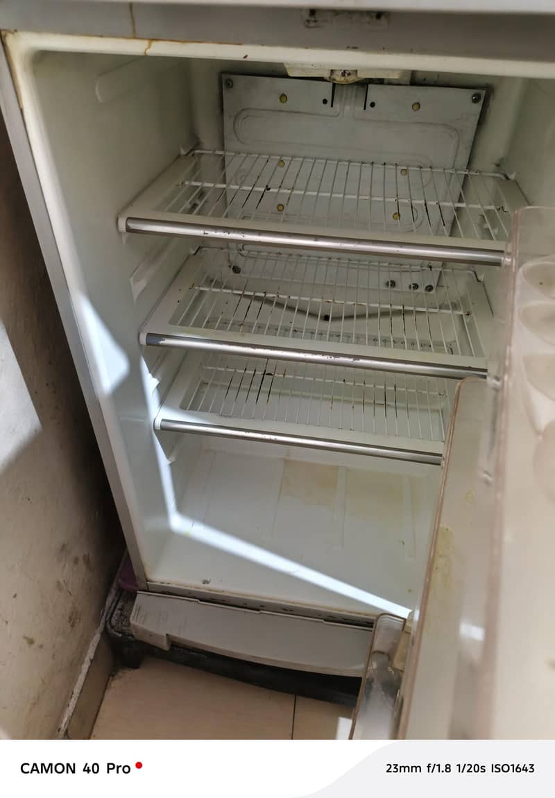 refrigerator 1