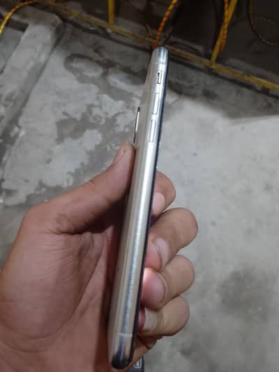 iPhone X Pta approved