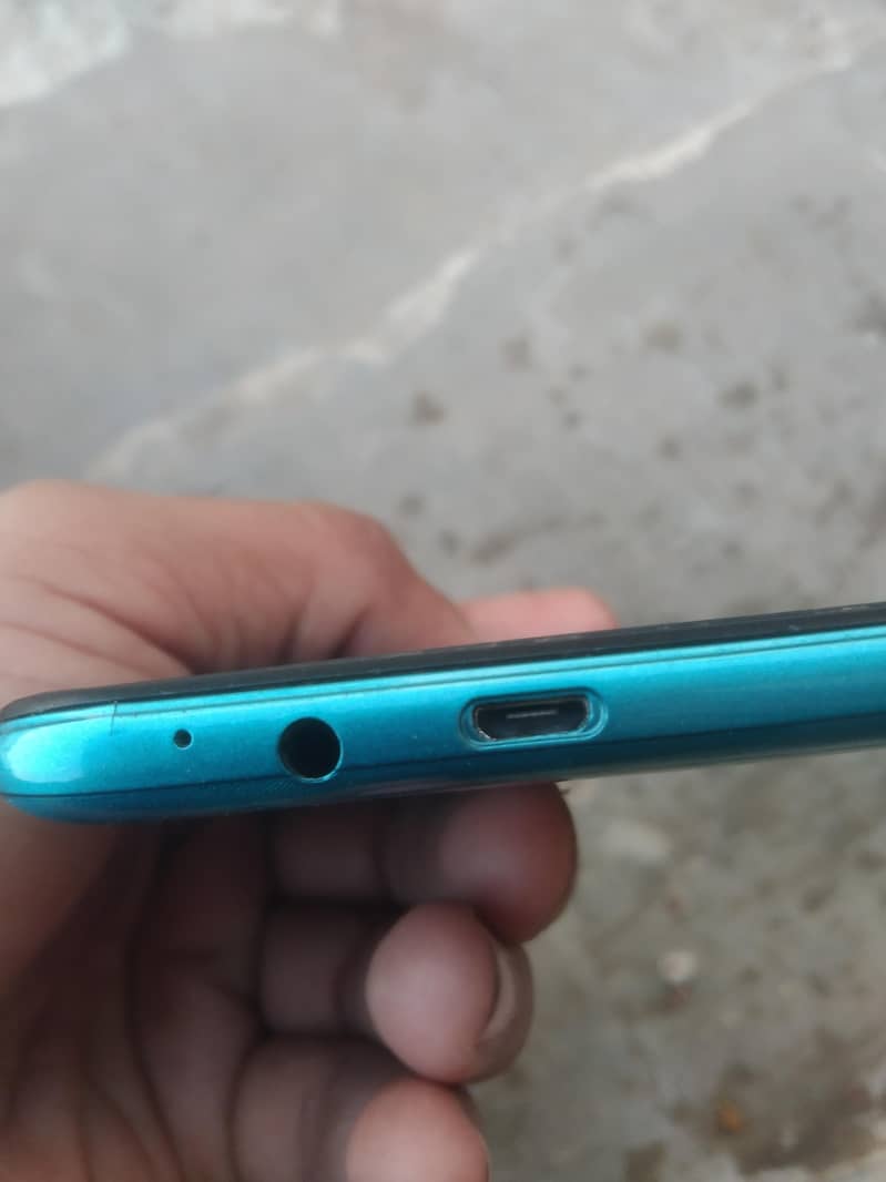 Tecno spark 6go . Android version 10 2