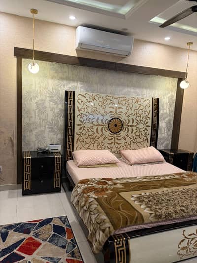 kingsight bed available with two chair and side table