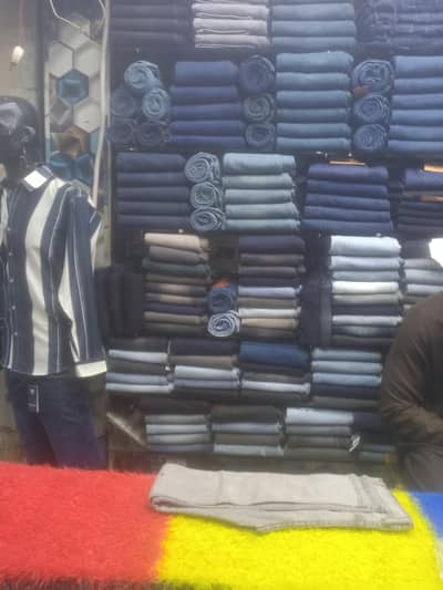 Mens garments sales man ki zarort hai