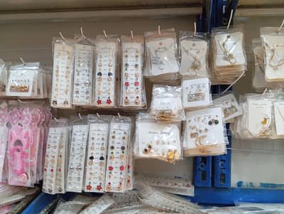 Jewellery items Wholesale Rates per