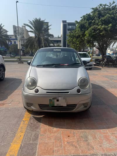 Chevrolet Exclusive LS 0.8  (800 CC) bio metric on the sppout