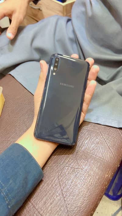 Samsung A50