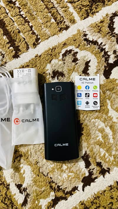 Calme 4G platinum. Touch screen