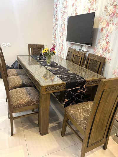 8 seater dining table