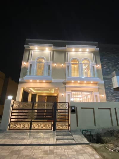 5 MARLA BEAUTIFUL SOLID CONSTRUCTED HOUSE ON A GOOD LOCATION IS AVAILABLE FOR SALE