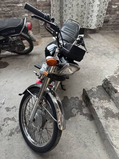 Honda 125 Special Edition Self Start 2022 Model