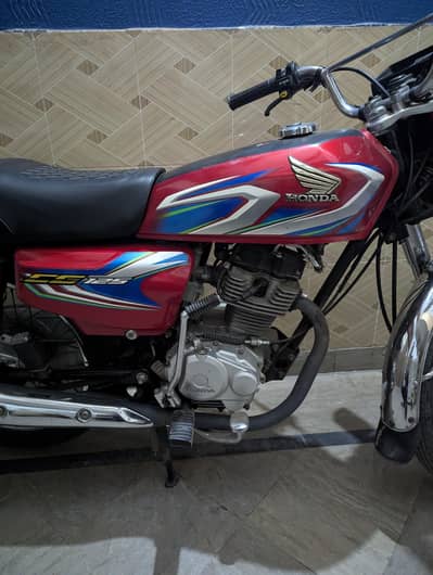 The King of Pakistani Roads – Honda 125