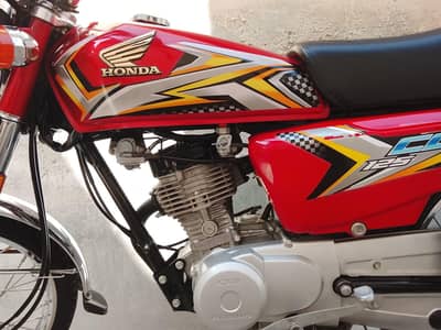 Honda 125 2025 model applied for lush condition forsale