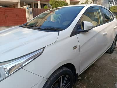 toyota yaris auto gli