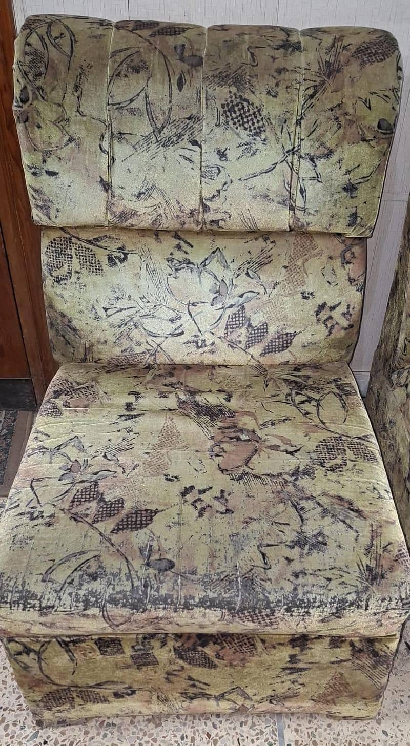 5 single sofa used 1