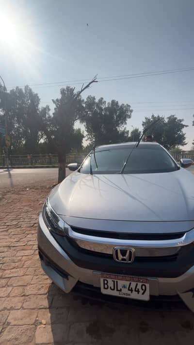 Honda Civic Oriel 2017