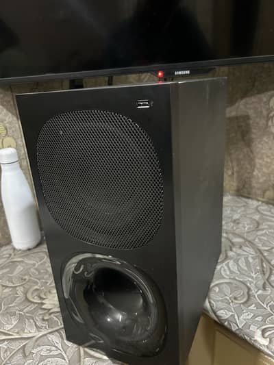 Sony 5.1 soundbar HTS20R