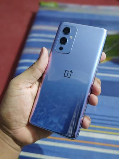 One plus 9 5g 10 on 10 condition  urgent sell 03152686375