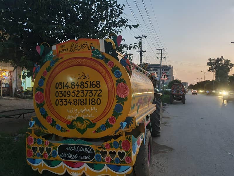 ٹریکٹر ساتھ میں ٹینکر بھی برائے فروخت 14