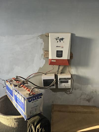 Solar inverter 3.2 kv used.