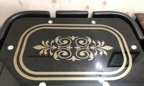 Dining Table with 6 chairs