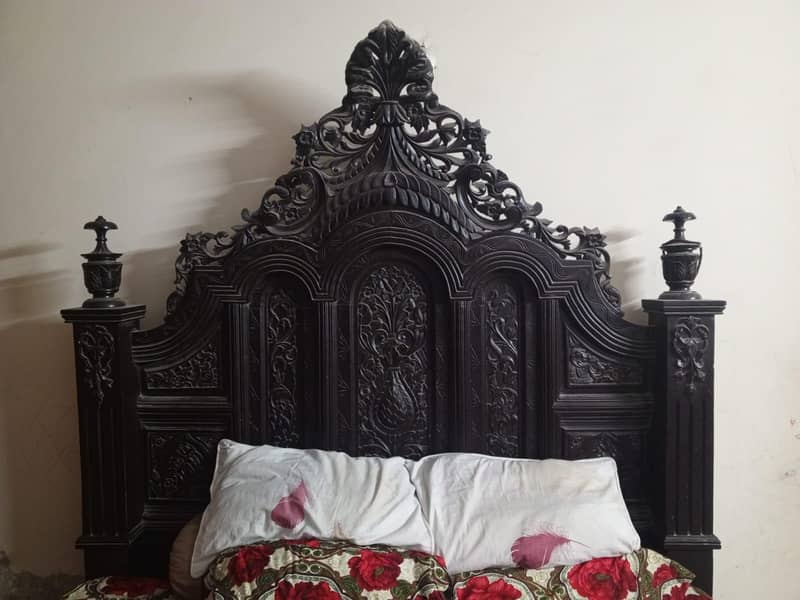 bed dressing table, 2side tables 1