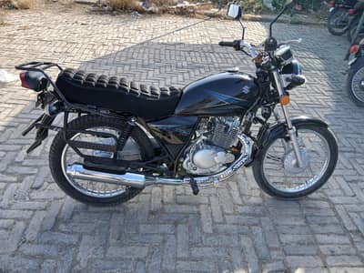 Suzuki Gs 150