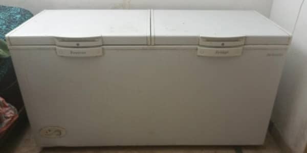 waves deep freezer full size for sale