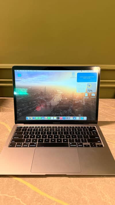 Apple MacBook Air 13” (2020) | Core i5 | 8GB RAM | Retina Display
