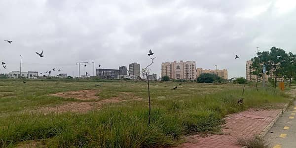 1000 Sq Yd Boulevard Category Plot For Sale Precinct-7, Bahria Town Karachi. Prime Location | Ideal for Residence or Investment. Just 5 Mins Drive from Main Gate | Near Park, Mosque, Schools, Midway Commercial & Bahria Heights.
