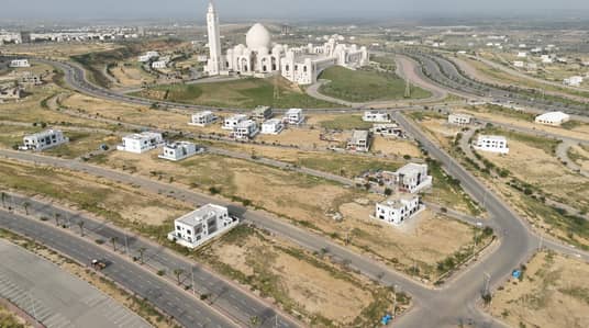 500 Sq Yd Plot For Sale Precinct-9 (Bahria Hills), Bahria Town Karachi. Near Ali Villa & Close to Jinnah Avenue | Prime Location | Ideal for Residence or Investment. Just 2 Mins Drive from Entrance.