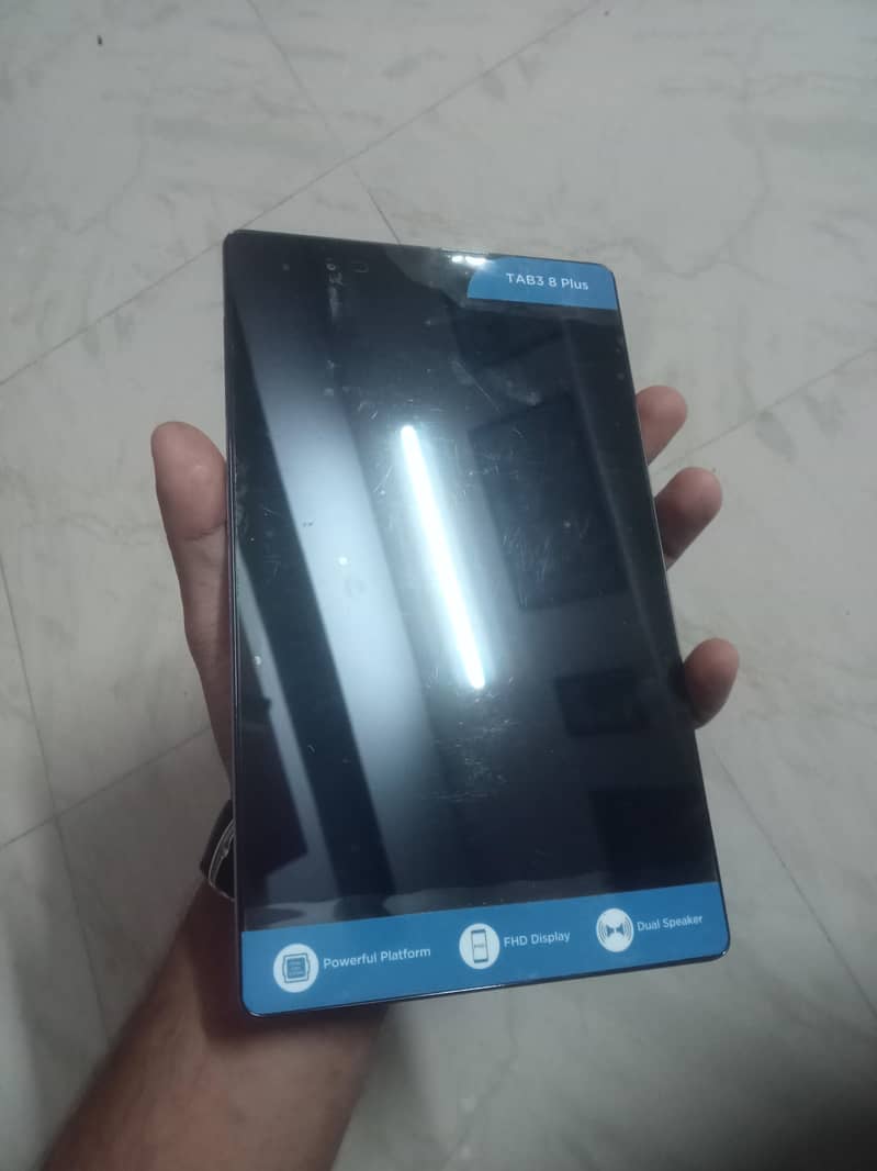 lenevo tab3 plus 1