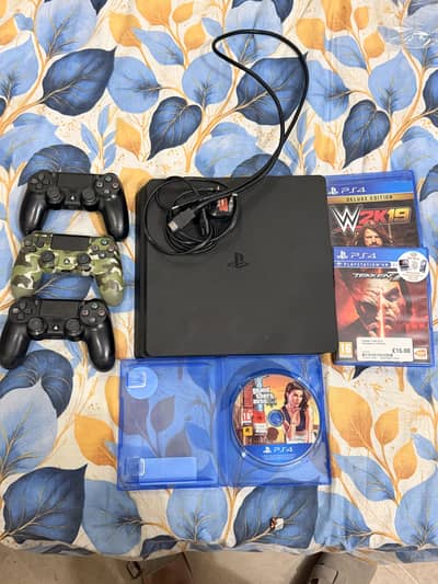 PlayStation 4 black 1tb