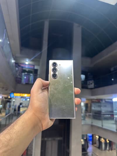 Z FOLD 6 12 256GB non pta