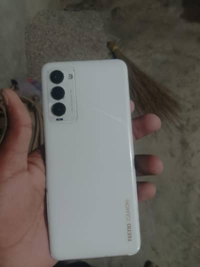 Tecno Camon 18t  candetion 10/8