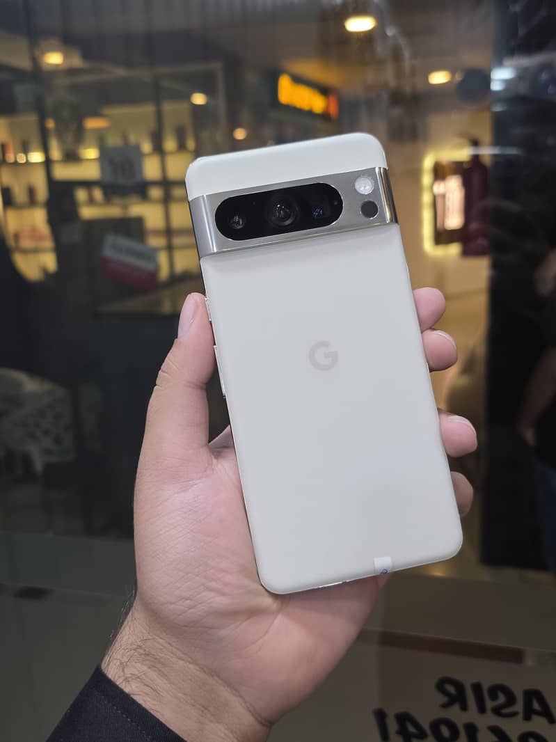 Google Pixel 8 Pro 1