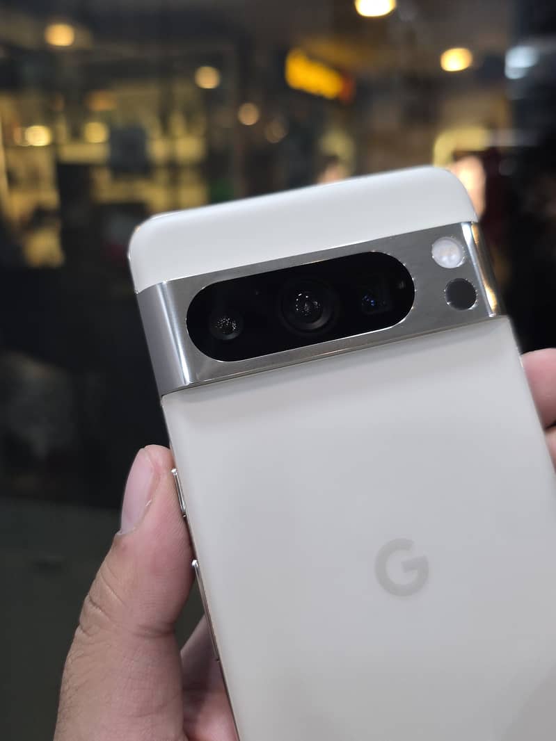 Google Pixel 8 Pro 3