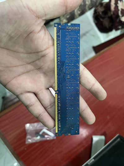 Hynix 1GB DDR3 RAM FOR PC