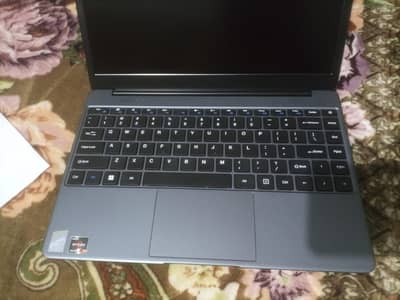 RYZEN 5 7430U laptop