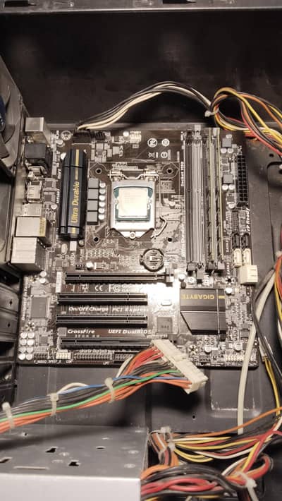 i7 4 gen  i5 4 gen board