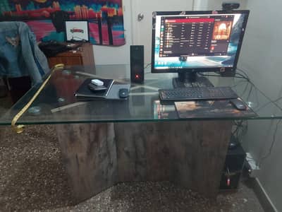 Executive Glass Top Office Desk – Good Condition