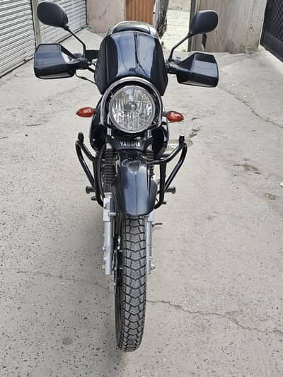 Yamaha YBR 125 G 2023-24