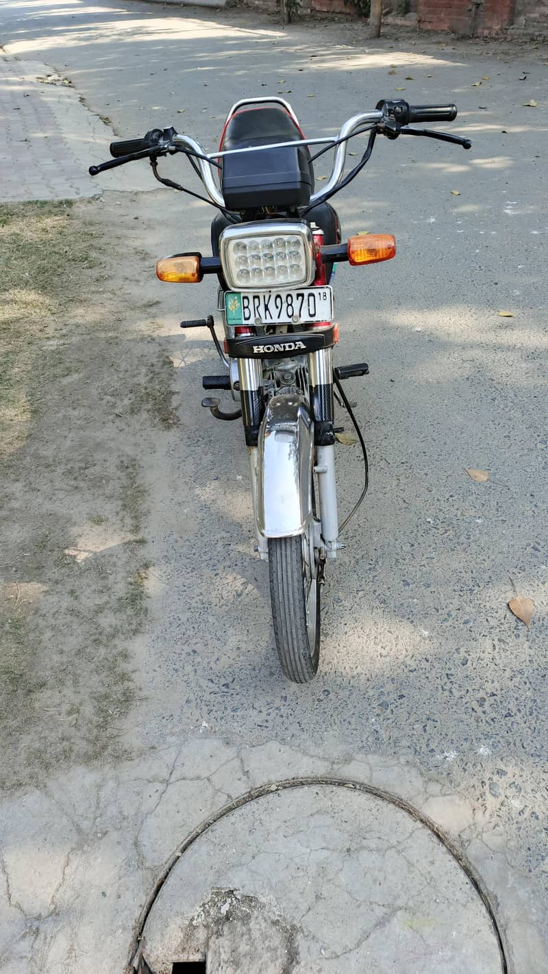 CD. 70.2018. model 6