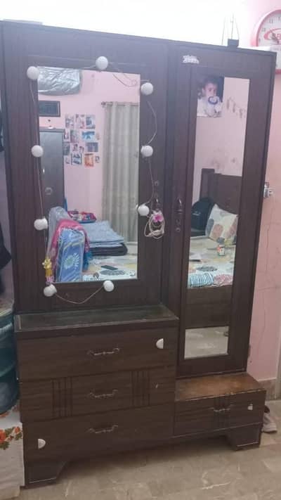 Dressing table for sale.